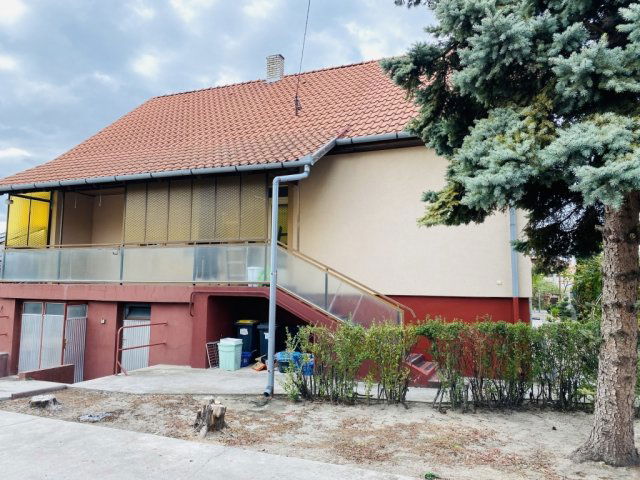 Eladó családi ház, Dabason 69.9 M Ft, 3 szobás