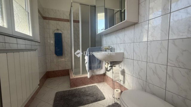 Eladó téglalakás, Bükön 46.5 M Ft, 3 szobás