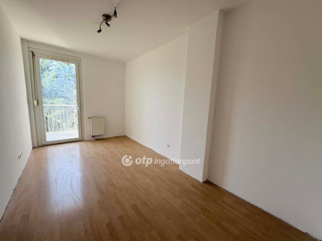 Eladó téglalakás, Budapesten, XX. kerületben 79.99 M Ft