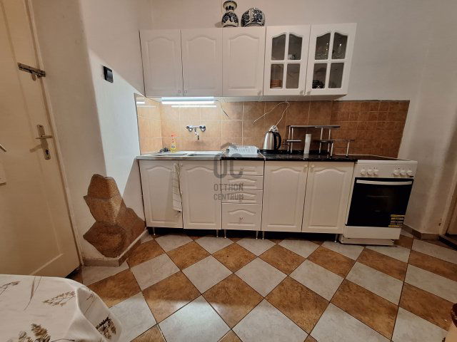 Eladó téglalakás, Gyöngyösön 44.9 M Ft, 3 szobás