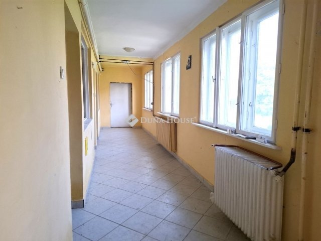 Eladó családi ház, Bozzaiban 37.5 M Ft, 4 szobás