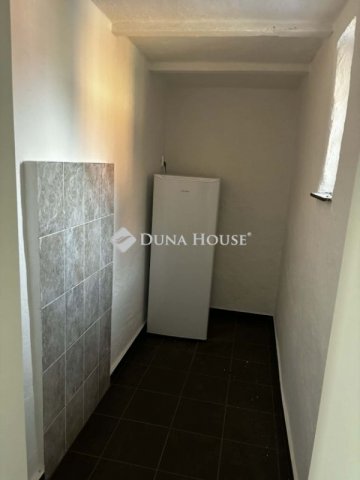 Eladó családi ház, Püspökladányban 14 M Ft, 3 szobás