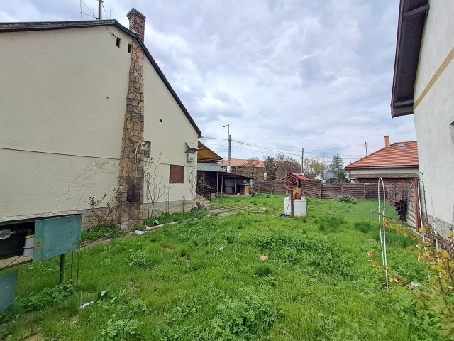 Eladó telek, Budakalászon 75 M Ft / költözzbe.hu