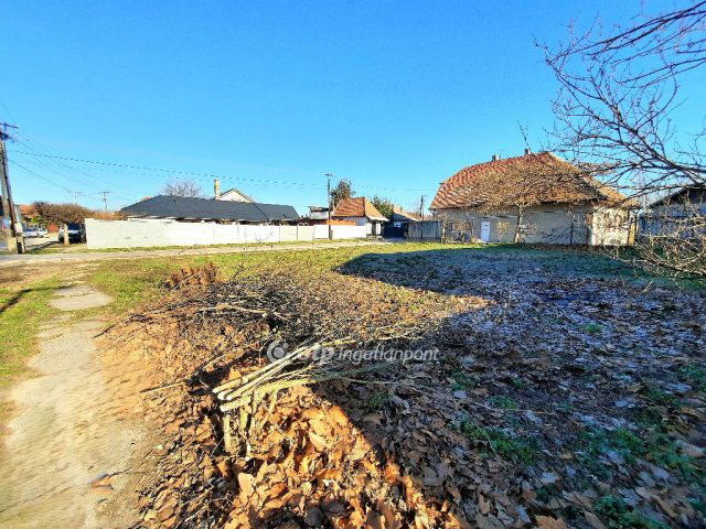 Eladó telek, Pilisen 19.5 M Ft / költözzbe.hu