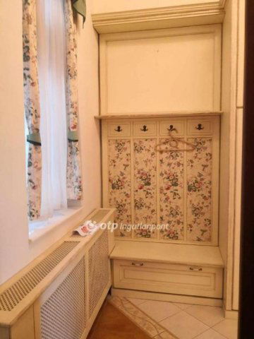 Kiadó téglalakás, albérlet, Kecskeméten 235 E Ft / hó