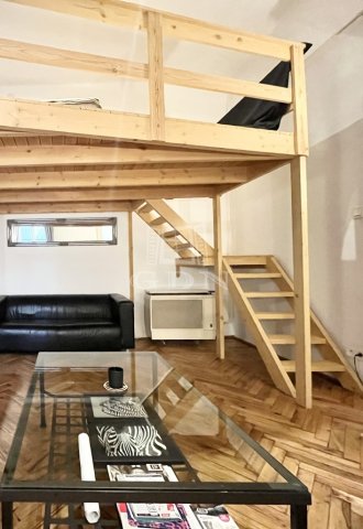 Eladó téglalakás, Budapesten, V. kerületben 69.9 M Ft, 1 szobás