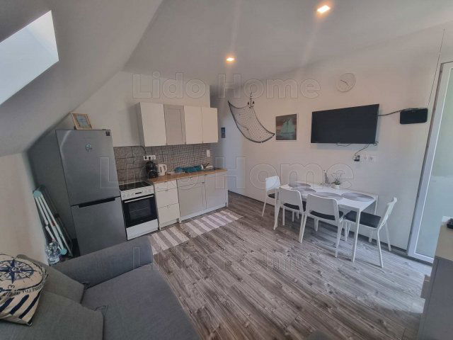 Eladó téglalakás, Siófokon 41.9 M Ft, 2 szobás