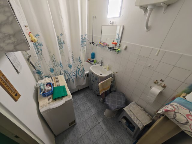 Eladó panellakás, Budapesten, XIV. kerületben, Kerepesi úton