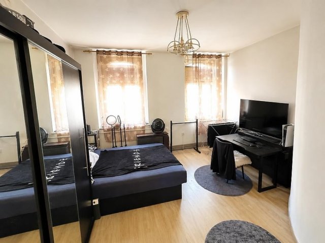 Eladó téglalakás, Budapesten, IV. kerületben, Baross utcában