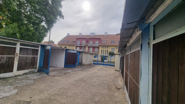 Eladó garázs, Szegeden 8.9 M Ft / költözzbe.hu