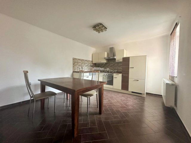 Eladó téglalakás, Szombathelyen 64.9 M Ft, 3 szobás