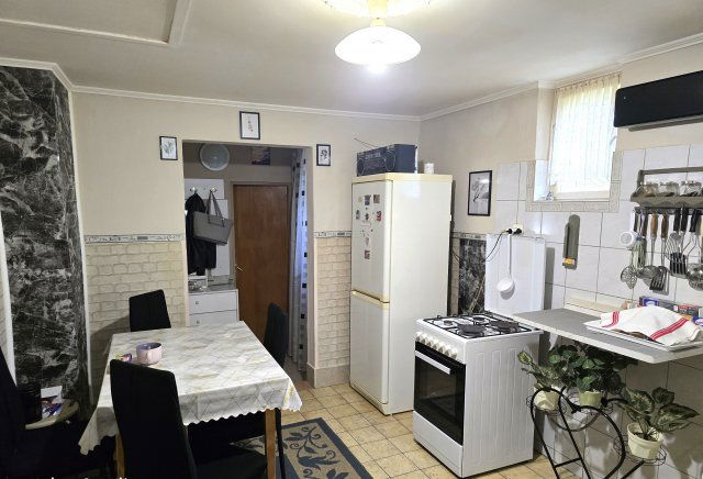 Eladó családi ház, Uszódon 21.9 M Ft, 3 szobás