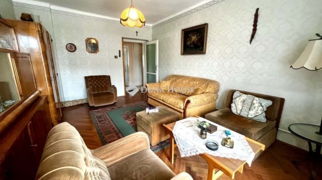 Eladó téglalakás, Szombathelyen 41.5 M Ft, 3 szobás