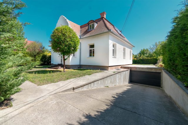 Eladó családi ház, Gödön 199 M Ft, 3 szobás