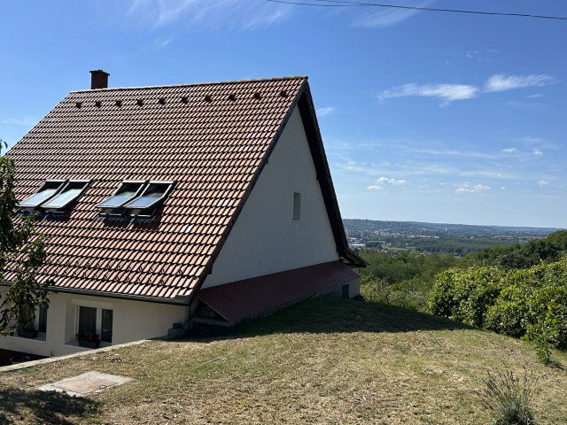 Eladó családi ház, Zalaegerszegen 99 M Ft, 5 szobás