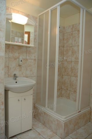 Eladó hotel, Budapesten, VIII. kerületben 3020.55 M Ft, 114 szobás
