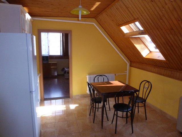Kiadó családi ház, albérlet, Tiszaújvárosban 990 E Ft / hó