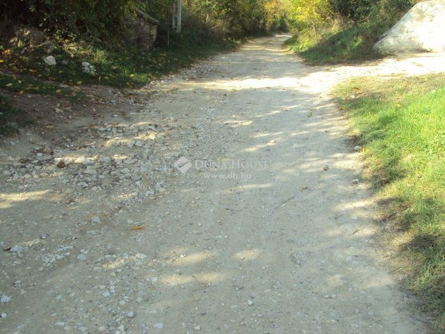 Eladó telek, Kőszárhegyen 5.95 M Ft / költözzbe.hu