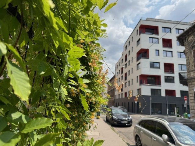 Eladó téglalakás, Budapesten, VIII. kerületben 56 M Ft