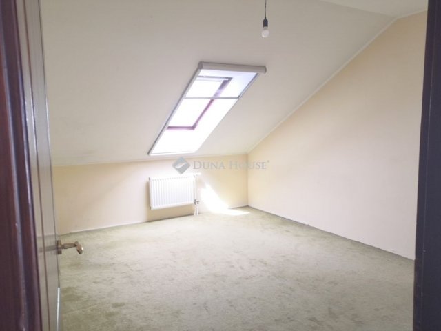 Eladó családi ház, Budapesten, XVI. kerületben 144.9 M Ft