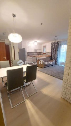 Eladó téglalakás, Budapesten, XIII. kerületben 220 M Ft