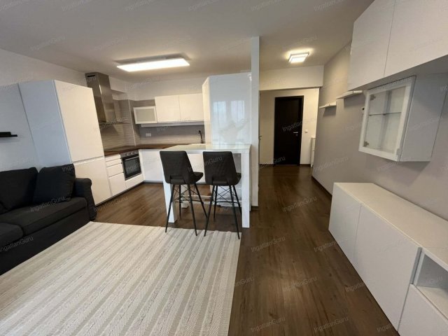 Kiadó téglalakás, albérlet, Kecskeméten 250 E Ft / hó