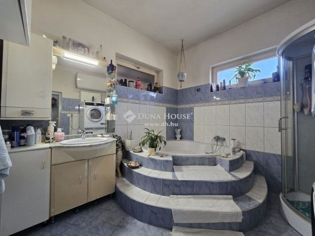 Eladó családi ház, Budapesten, XXIII. kerületben 65.9 M Ft