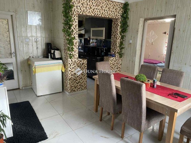 Eladó családi ház, Püspökladányban 27.5 M Ft, 3 szobás