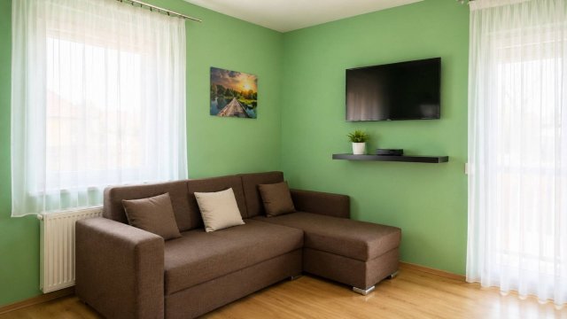 Eladó családi ház, Szigetszentmiklóson 112 M Ft, 4 szobás
