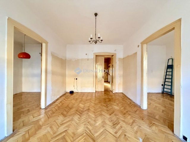 Eladó téglalakás, Budapesten, VII. kerületben 90 M Ft, 4 szobás