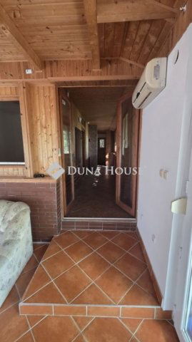 Eladó telek, Vácon 150 M Ft / költözzbe.hu