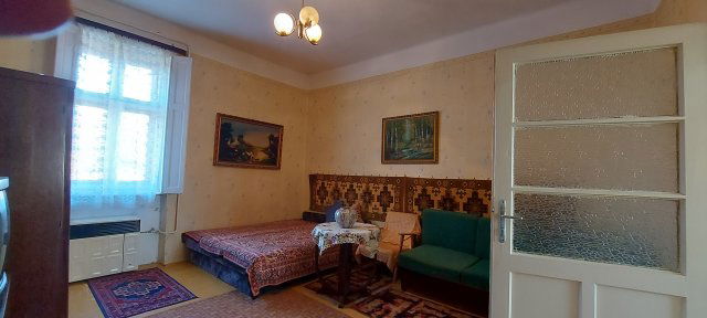 Eladó családi ház, Gádoroson 6.9 M Ft, 2 szobás