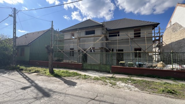 Eladó ikerház, Budapesten, XX. kerületben 129 M Ft, 4 szobás