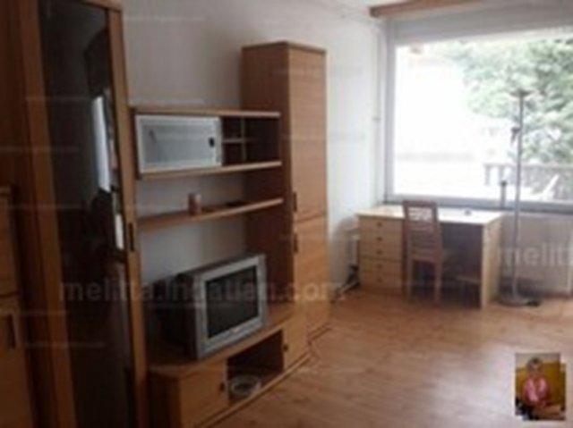 Eladó családi ház, Pécsett 98 M Ft, 3 szobás