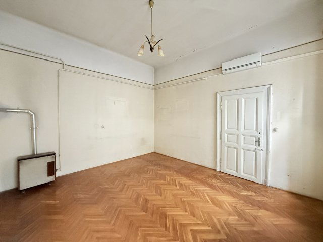 Eladó téglalakás, Budapesten, VII. kerületben 77.7 M Ft