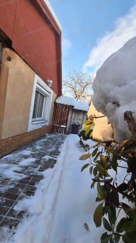 Eladó családi ház, Jászberényben 22.99 M Ft, 3 szobás