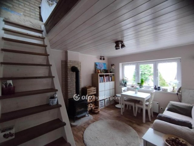 Eladó nyaraló, Döbröntén 55 M Ft, 1 szobás