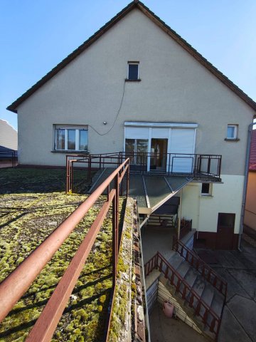 Eladó családi ház, Baján 89 M Ft, 6 szobás