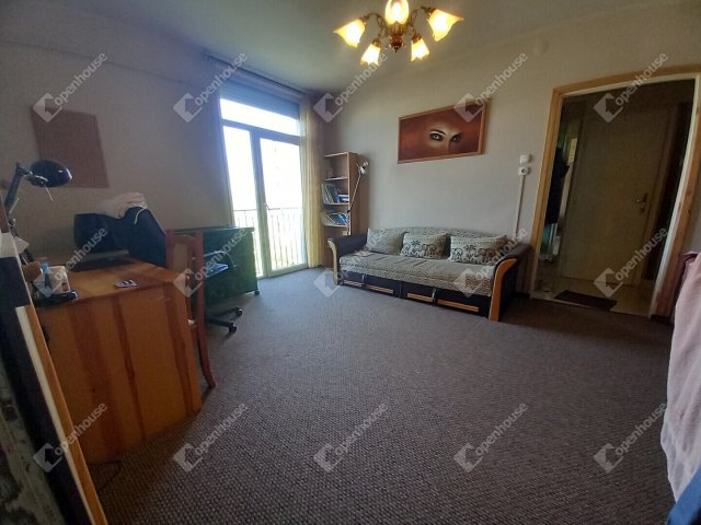 Eladó téglalakás, Debrecenben 58 M Ft, 2 szobás