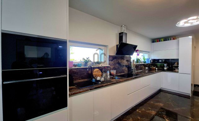 Eladó családi ház, Romonyán 71.5 M Ft, 3 szobás