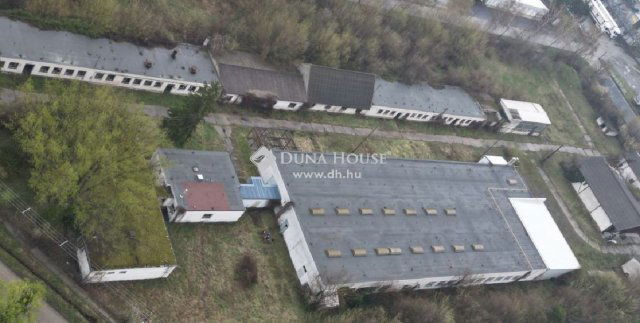 Eladó ipari ingatlan, Szekszárdon 460 M Ft / költözzbe.hu