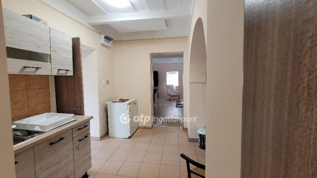 Eladó családi ház, Jászjákóhalmán 18.9 M Ft, 1+1 szobás