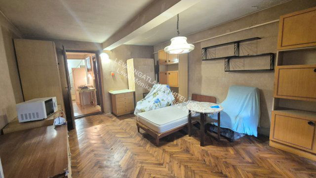 Eladó családi ház, Békéscsabán 13.9 M Ft, 2+1 szobás