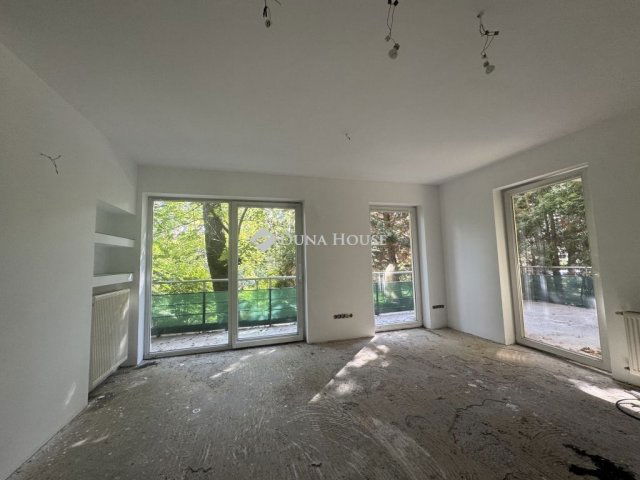 Eladó téglalakás, Budapesten, II. kerületben 99 M Ft, 2 szobás