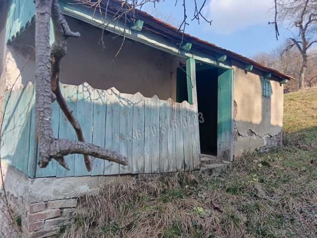 Eladó mezogazdasagi ingatlan, Pákán 2 M Ft, 1 szobás