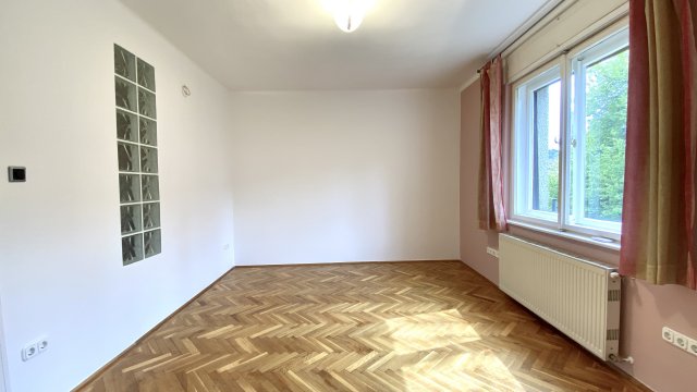 Eladó téglalakás, Budapesten, XII. kerületben 87.5 M Ft