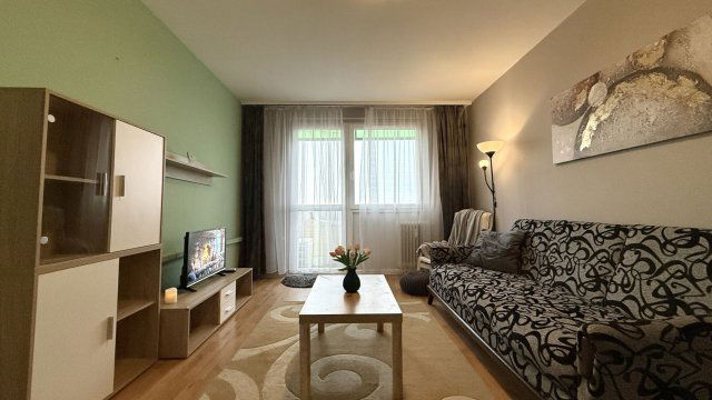 Kiadó panellakás, albérlet, Debrecenben 220 E Ft / hó, 2 szobás