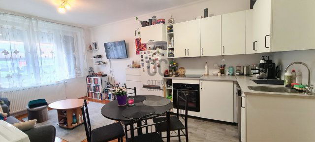 Eladó téglalakás, Székesfehérvárott 50.9 M Ft, 3 szobás