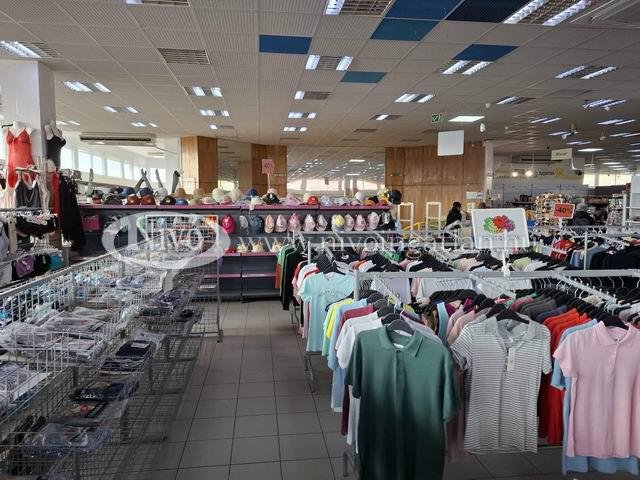 Kiadó üzlethelyiség, Ajkán 3150 E Ft / hó