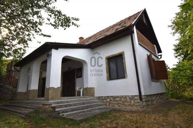Eladó nyaraló, Balatonedericsen 125 M Ft, 4 szobás